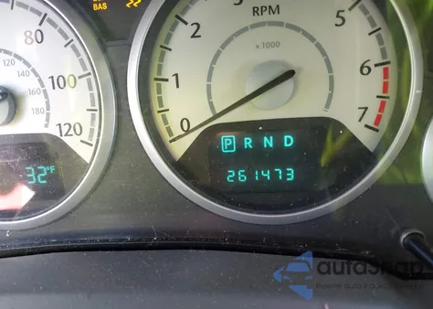 2010 Chrysler Town & Country Touring from USA, damaged, VIN 2A4RR5DXXAR148854